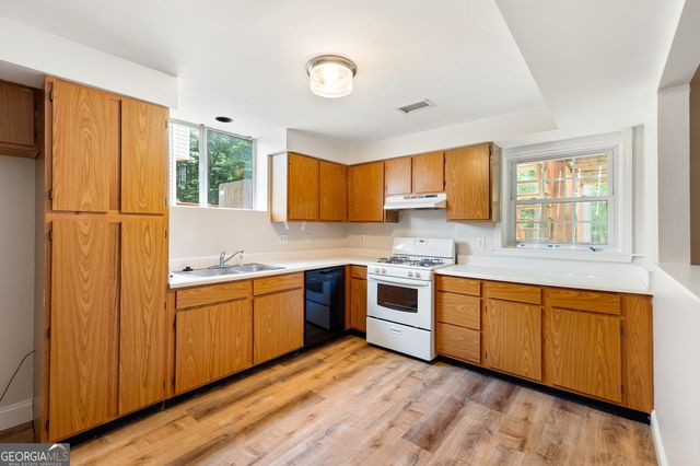 390 Shady River Trace, Roswell, GA 30076