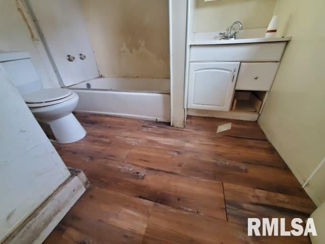 1031 10TH Avenue, Rock Island, IL 61201