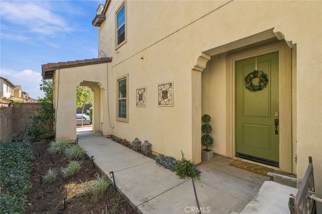 5026 S Kensington, Ontario, CA 91762