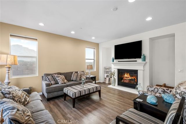 5026 S Kensington, Ontario, CA 91762