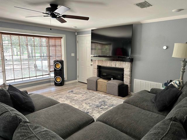 941 Highland Circle, Magnolia, AR 71753