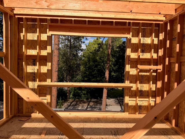1536 S Upper Terrace Rd, Spokane, WA 99203