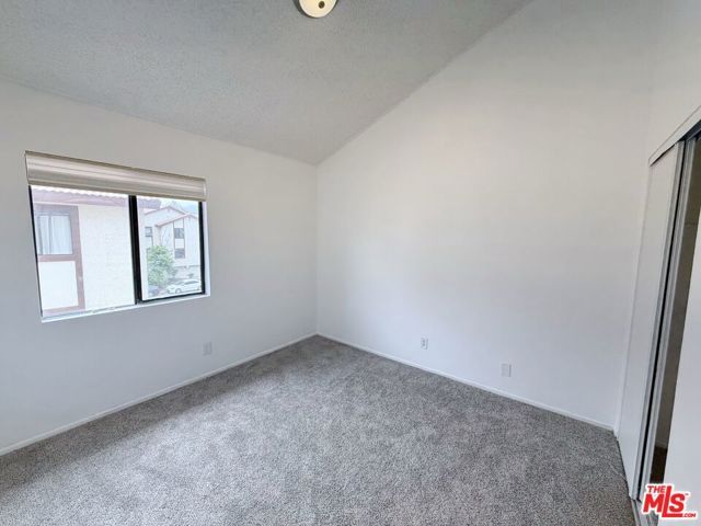 18146 American Beauty Drive 1050, Santa Clarita, CA 91387