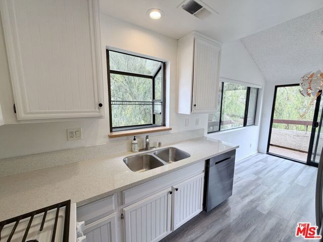 18146 American Beauty Drive 1050, Santa Clarita, CA 91387