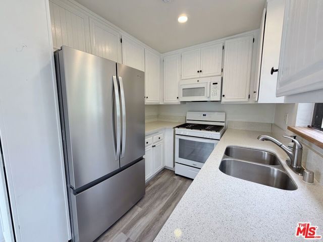 18146 American Beauty Drive 1050, Santa Clarita, CA 91387