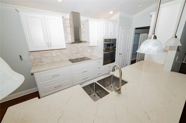 8301 FOSTER DRIVE 8301, Davenport, FL 33896