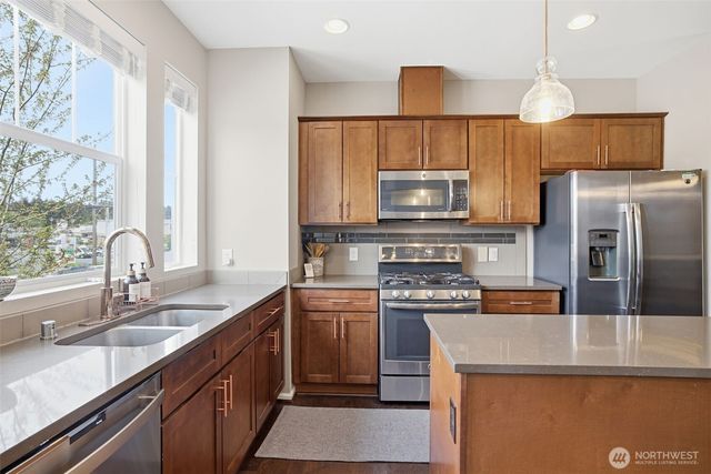 11204 19th Drive SE, Everett, WA 98208