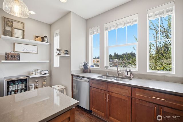 11204 19th Drive SE, Everett, WA 98208