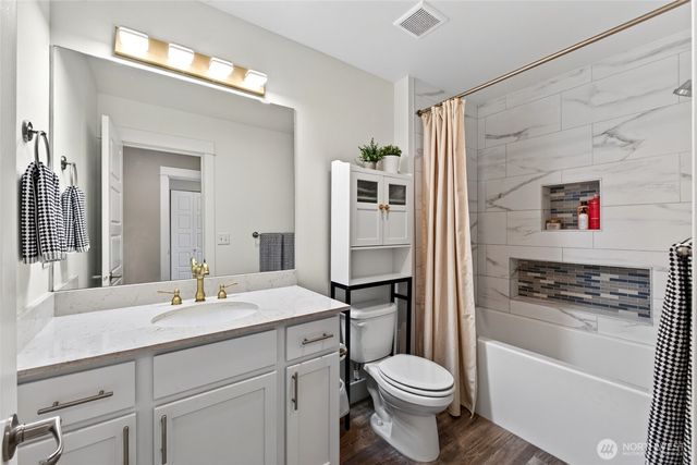 18852 129th Street E, Bonney Lake, WA 98391