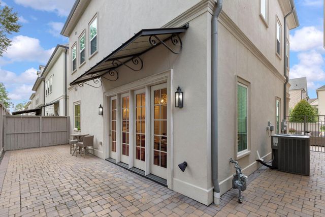 123 Hickory Street, Shenandoah, TX 77384
