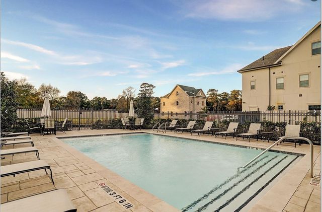 123 Hickory Street, Shenandoah, TX 77384