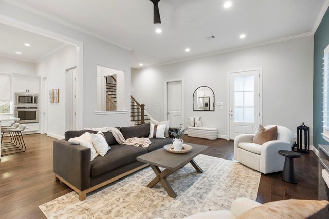 123 Hickory Street, Shenandoah, TX 77384