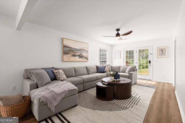 163 Willow Stream Court, Roswell, GA 30076