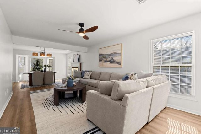 163 Willow Stream Court, Roswell, GA 30076