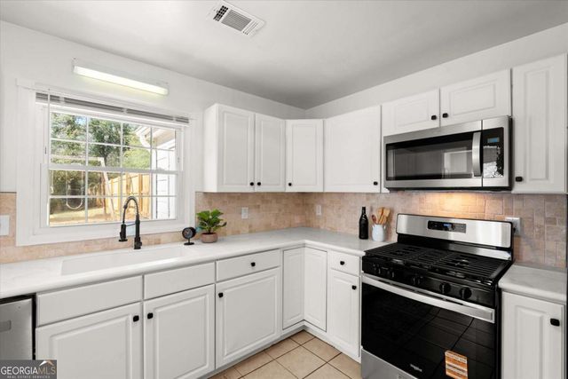 163 Willow Stream Court, Roswell, GA 30076