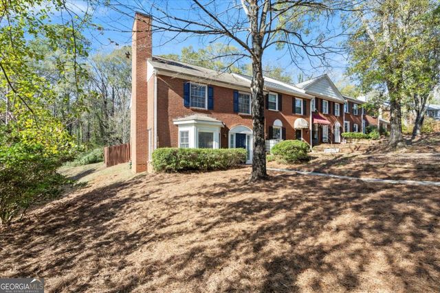 163 Willow Stream Court, Roswell, GA 30076