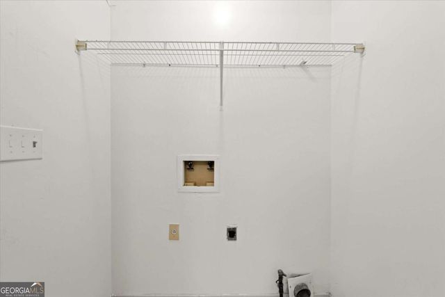 163 Willow Stream Court, Roswell, GA 30076