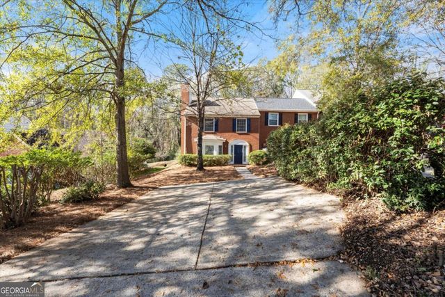 163 Willow Stream Court, Roswell, GA 30076