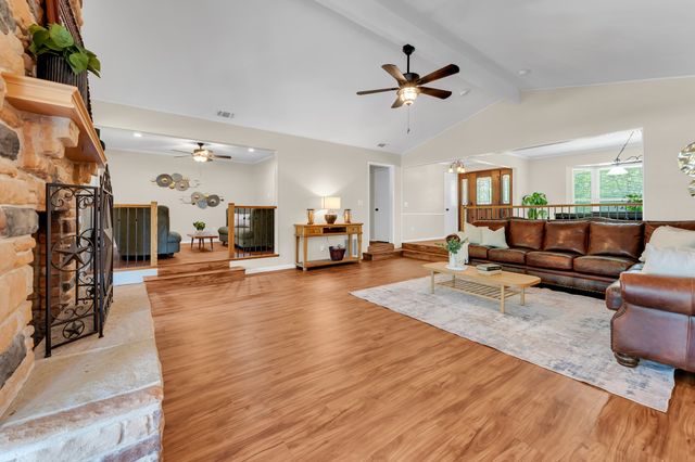 3908 Wildwood, Euless, TX 76040