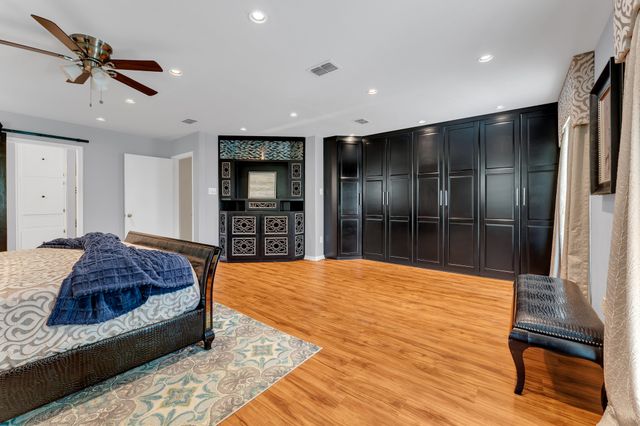 3908 Wildwood, Euless, TX 76040