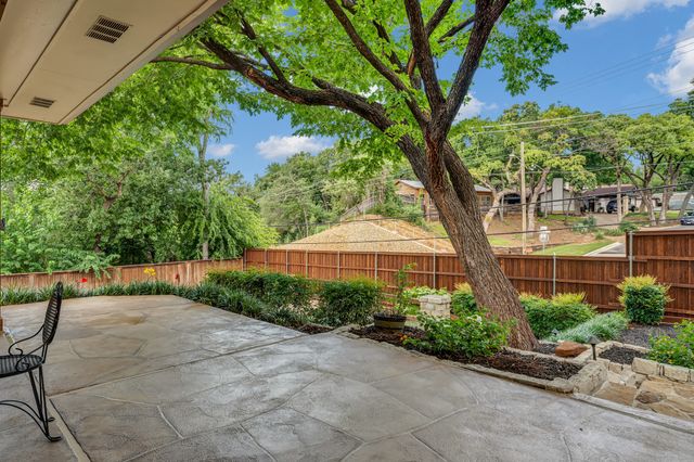 3908 Wildwood, Euless, TX 76040