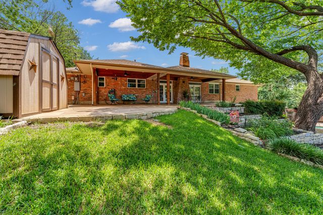 3908 Wildwood, Euless, TX 76040