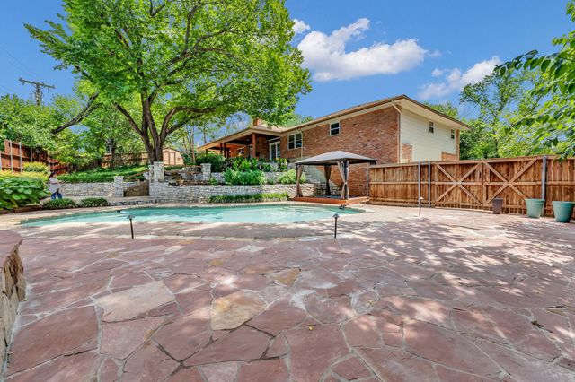 3908 Wildwood, Euless, TX 76040