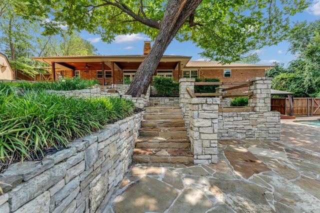 3908 Wildwood, Euless, TX 76040