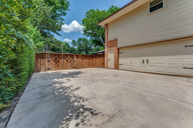 3908 Wildwood, Euless, TX 76040