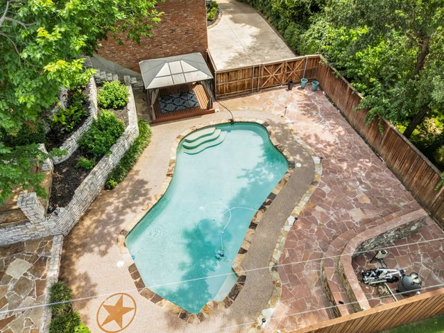 3908 Wildwood, Euless, TX 76040
