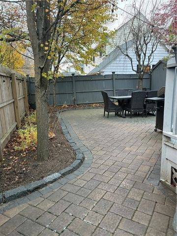 42 Pelham Parkway, North Providence, RI 02911