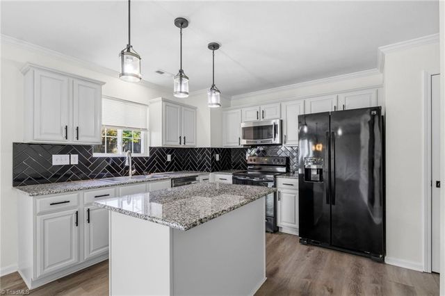 4020 banbridge Drive, High Point, NC 27260