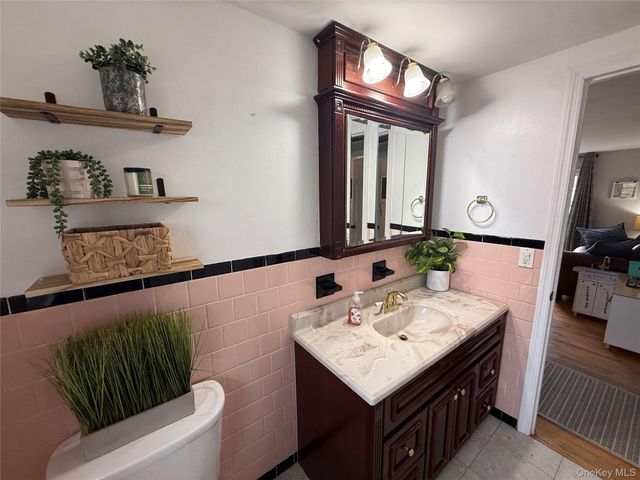 43 Birchwood Drive, New Windsor, NY 12553