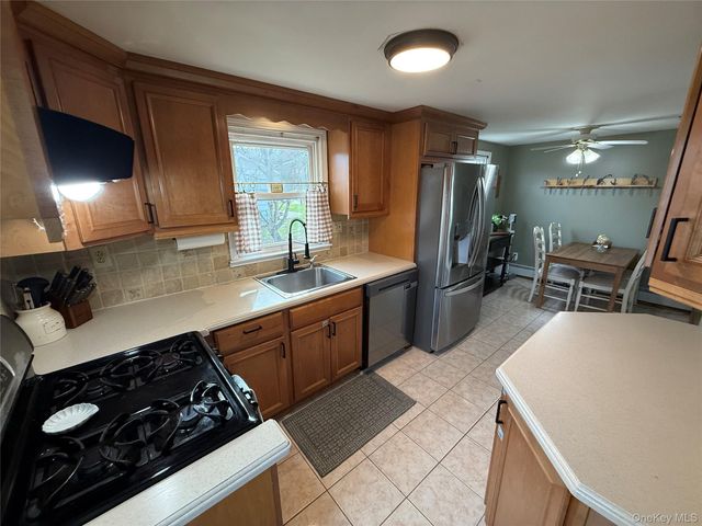 43 Birchwood Drive, New Windsor, NY 12553