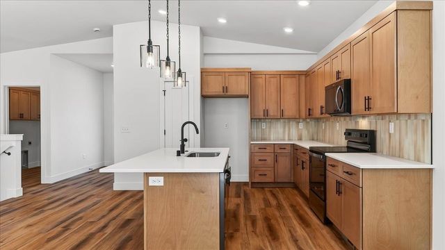 16803 N Wellington Rd, Colbert, WA 99005