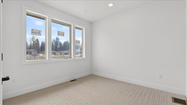 16803 N Wellington Rd, Colbert, WA 99005