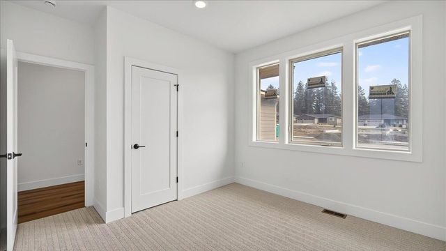 16803 N Wellington Rd, Colbert, WA 99005