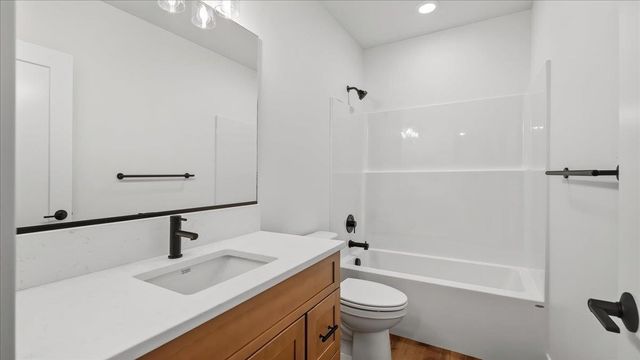 16803 N Wellington Rd, Colbert, WA 99005