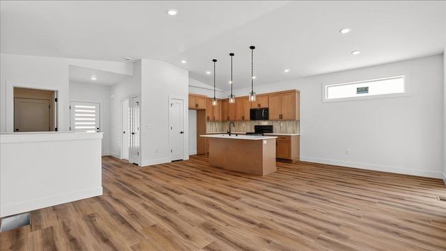 16803 N Wellington Rd, Colbert, WA 99005