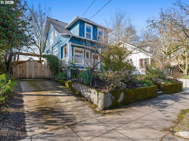4037 Ne 8TH Ave, Portland, OR 97212