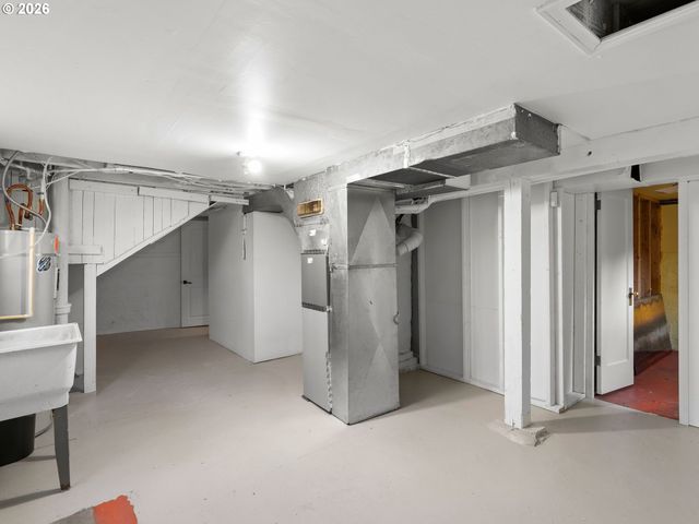 4037 Ne 8TH Ave, Portland, OR 97212