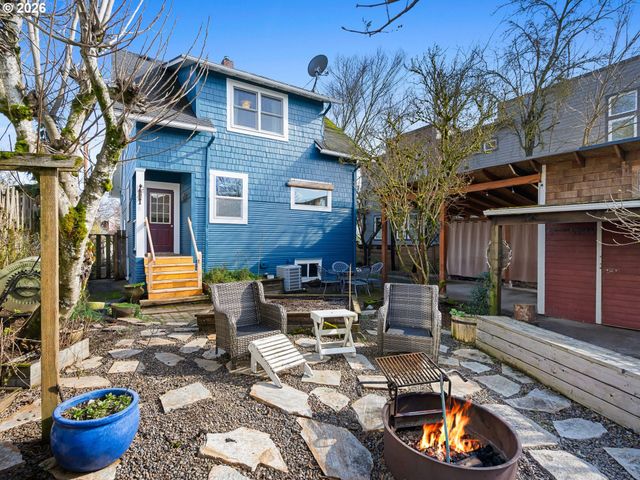 4037 Ne 8TH Ave, Portland, OR 97212