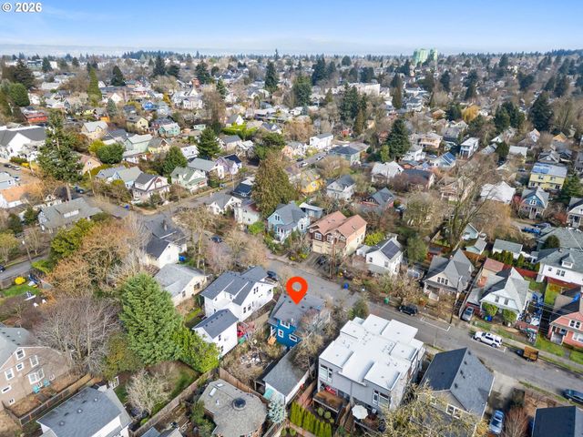 4037 Ne 8TH Ave, Portland, OR 97212