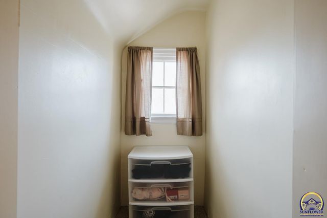 622 SW Lindenwood AVE, Topeka, KS 66606