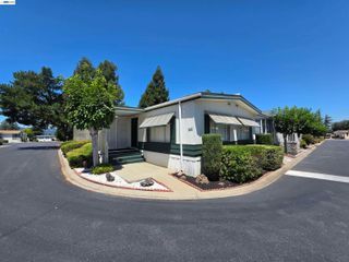 3231 Vineyard Ave 142, Pleasanton, CA 94566