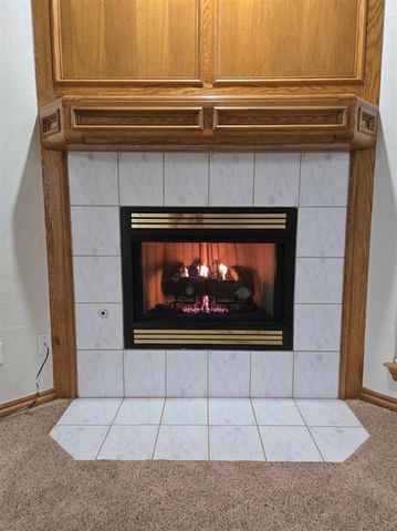 809 Grandview Rd, Tuttle, OK 73089