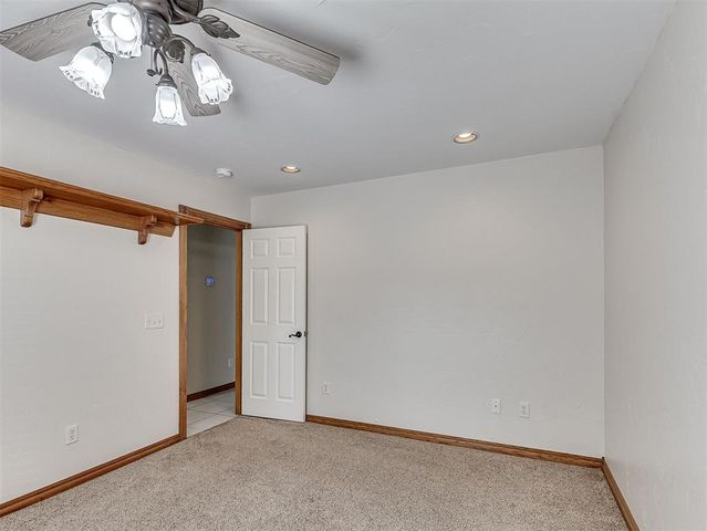 809 Grandview Rd, Tuttle, OK 73089