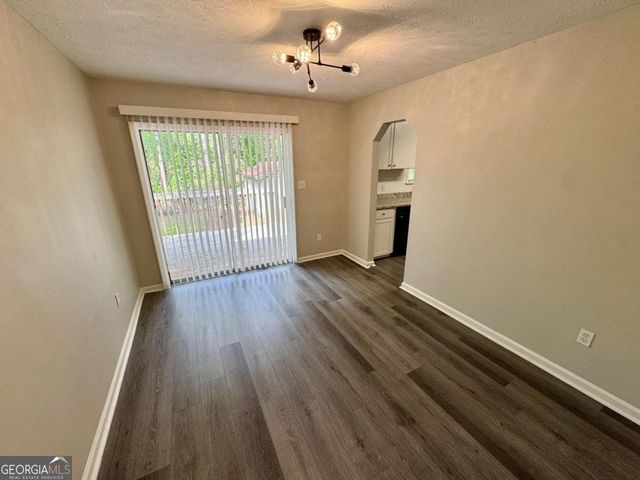 6061 Tina Lane, Rex, GA 30273