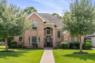 5714 Forest Cove Drive, Dickinson, TX 77539