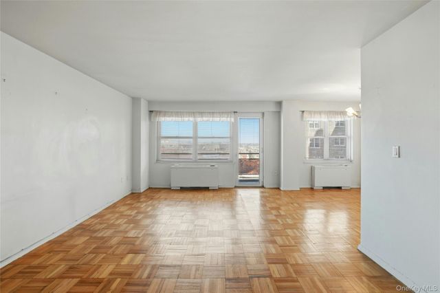 70-20 108th Street 9S, Forest Hills, NY 11375